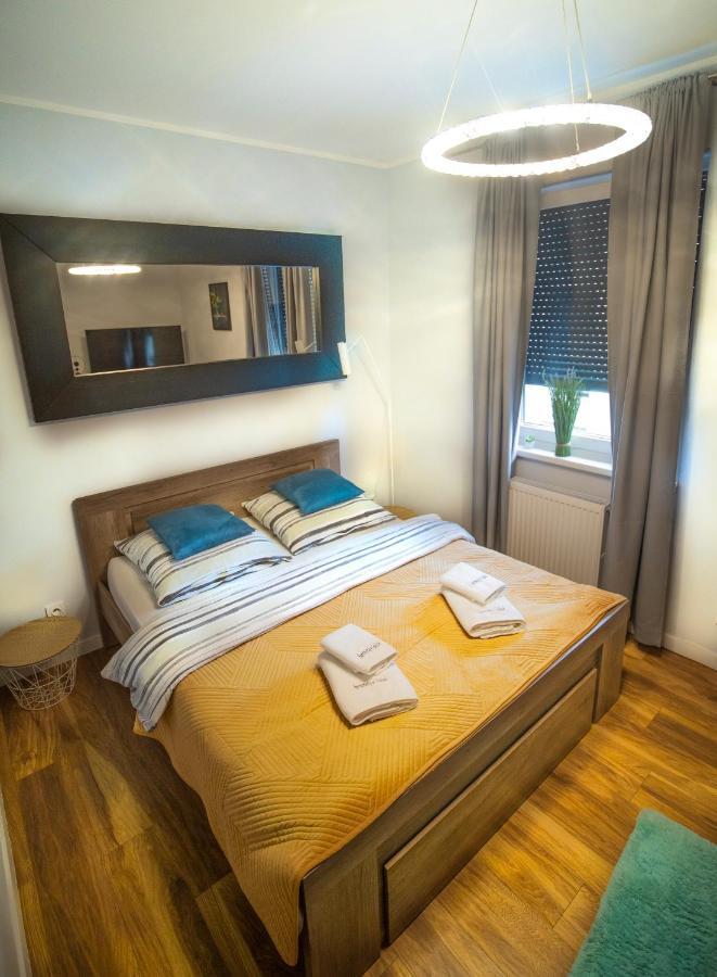 Apartament W Cieplicach Perfekt Jelenia Góra Exteriör bild