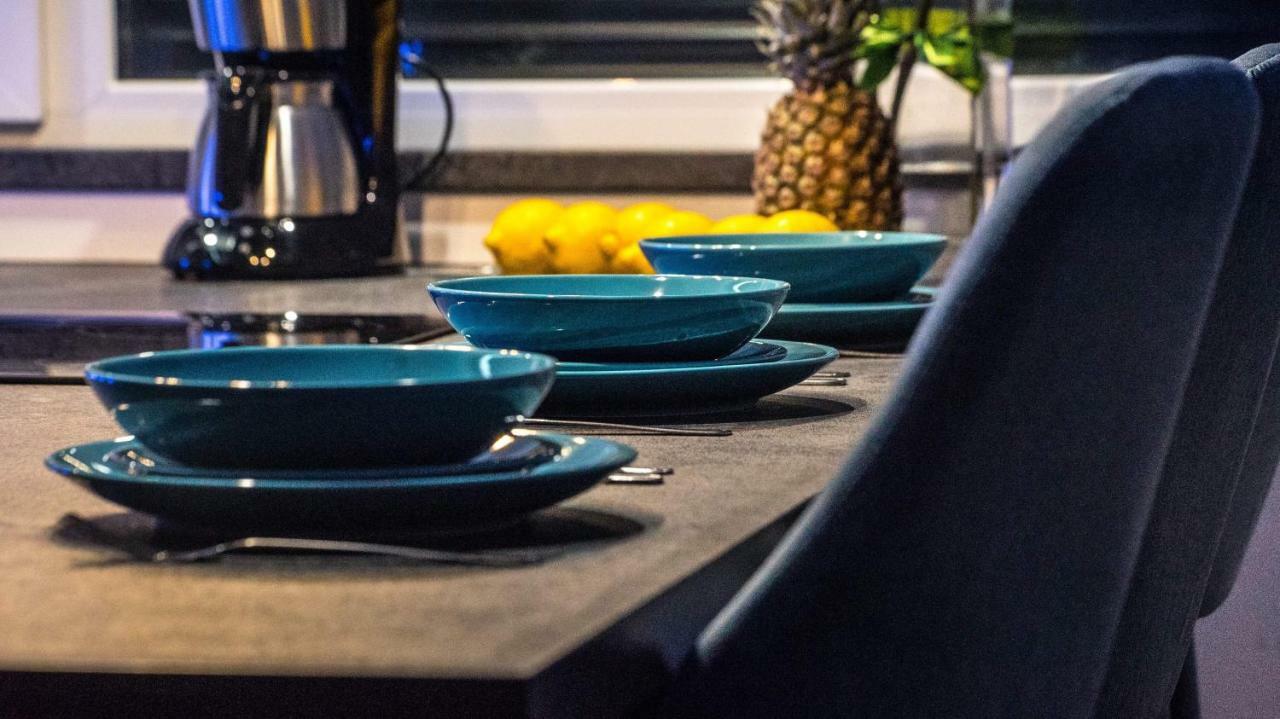 Apartament W Cieplicach Perfekt Jelenia Góra Exteriör bild